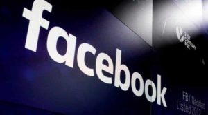 Facebook logo. Facebook skandal. Slutet. Slutet för Facebook. Sociala medier jätten. början på slutet